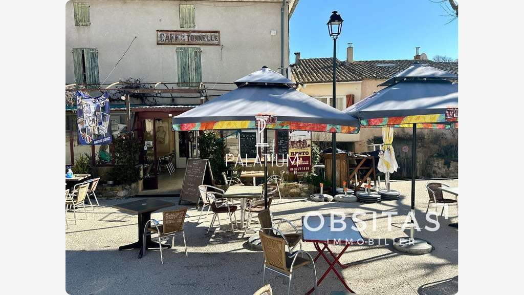 Bar restaurant à vendre en Provence à Ongles