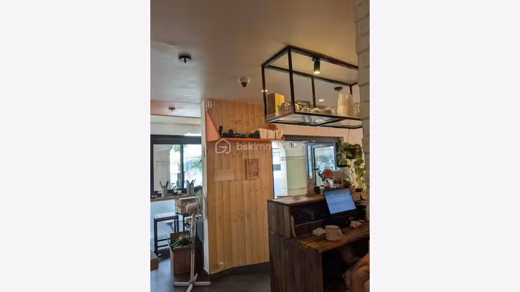 Vente petit restaurant avec terrasse à Paris 75003