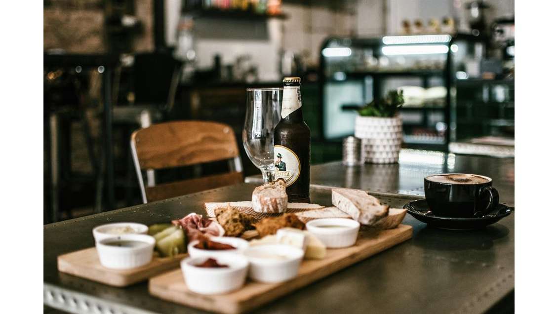 Restaurant terrasses à vendre dans quartier prisé