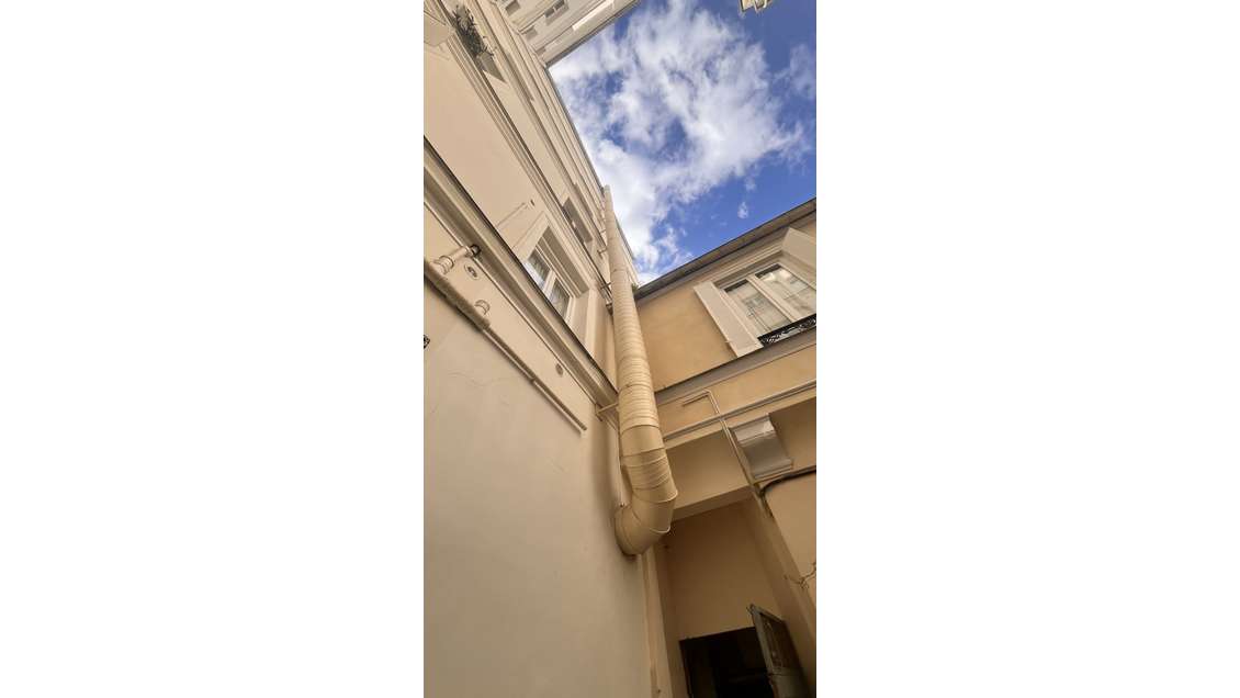 Vente restaurant extraction petit loyer Paris 10