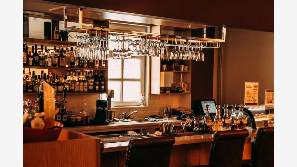 Vente brasserie angle licence 4 à Paris 7 Grenelle