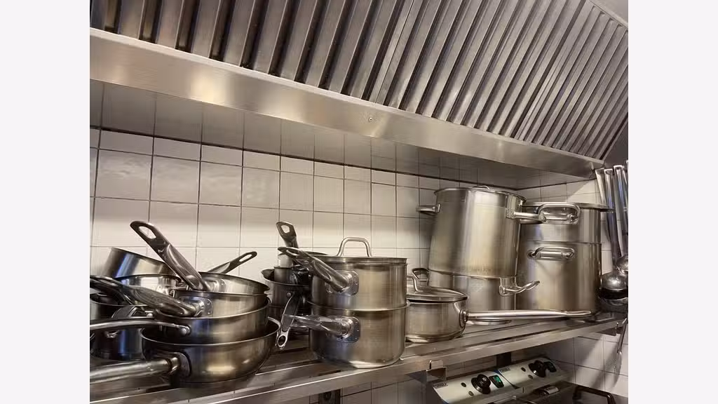 AV restaurant avec extraction à Ménilmontant 75020