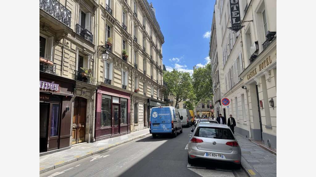 AV restaurant 20 cvts intimiste 75004 St-Antoine