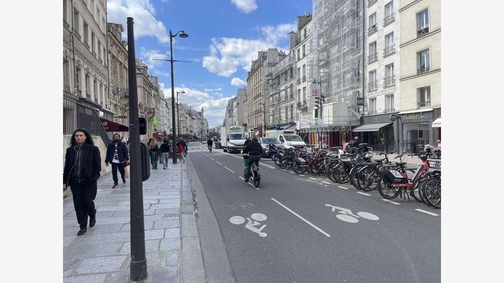 AV restaurant 20 cvts intimiste 75004 St-Antoine