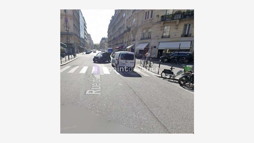 Vente restaurant lic IV  130m² à Paris Niel Wagram