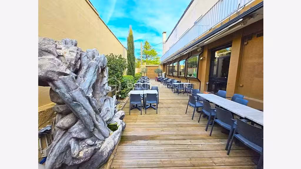 Vente FDC restauration + appart à Pierrelatte