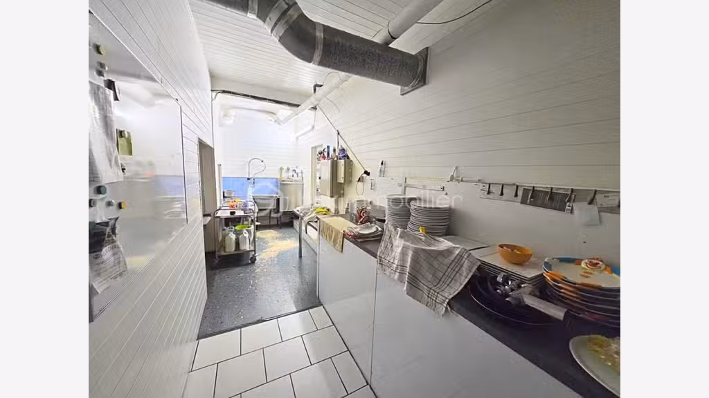 Vente FDC restauration + appart à Pierrelatte