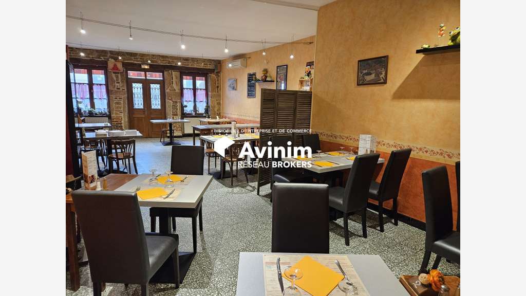 Vente restaurant bar avec licence IV à Pirajoux