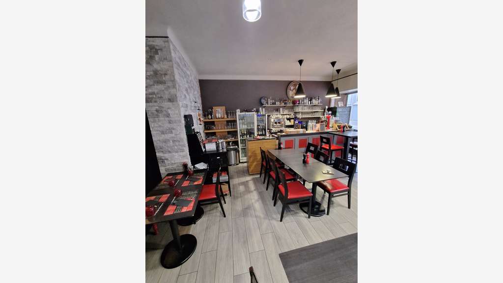 Vente restaurant pizzéria belle terrasse Pontorson