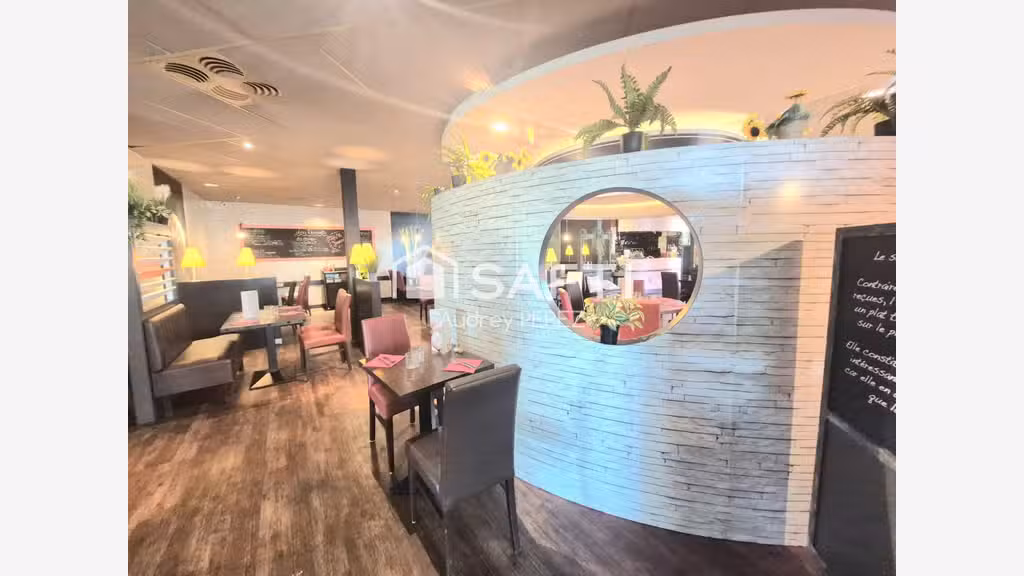 AV restaurant spacieux terrasse Pontault-Combault