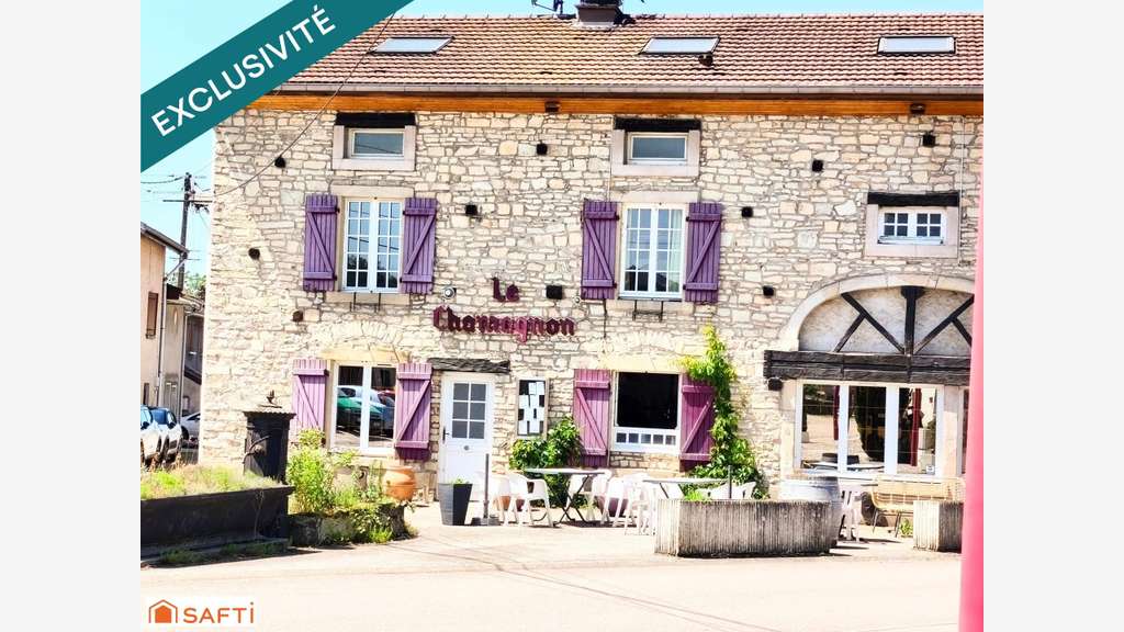 AV superbe restaurant gastronomique proche Charmes