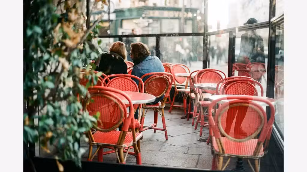 A vendre restaurant avec terrasse proche de Laval