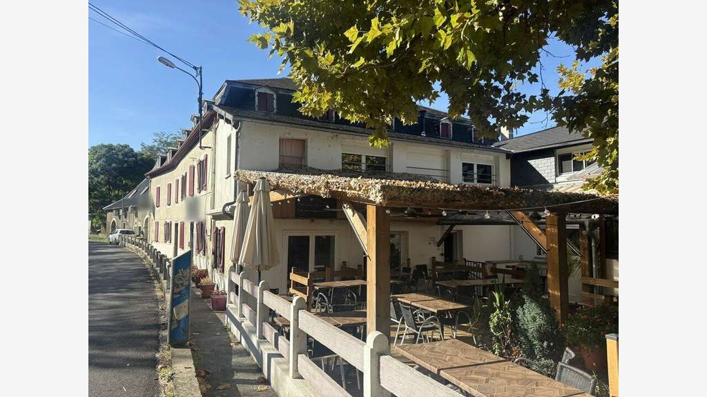 Vente murs & fonds bar restaurant à vendre à Pau