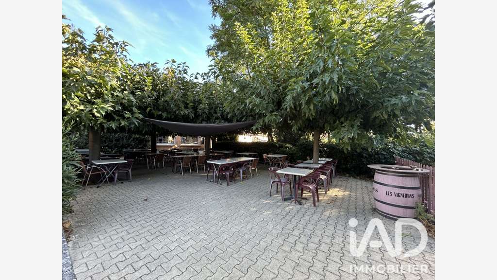 Vente bar restaurant en centre village de Roaix