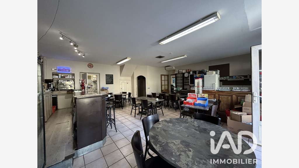 Vente bar restaurant en centre village de Roaix