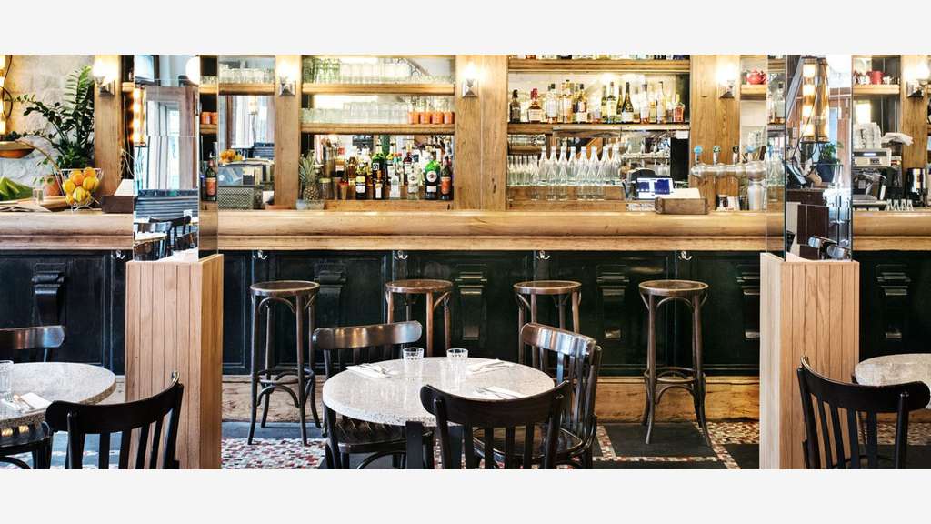 Vente restaurant bar licence 4 terrasse Nantes