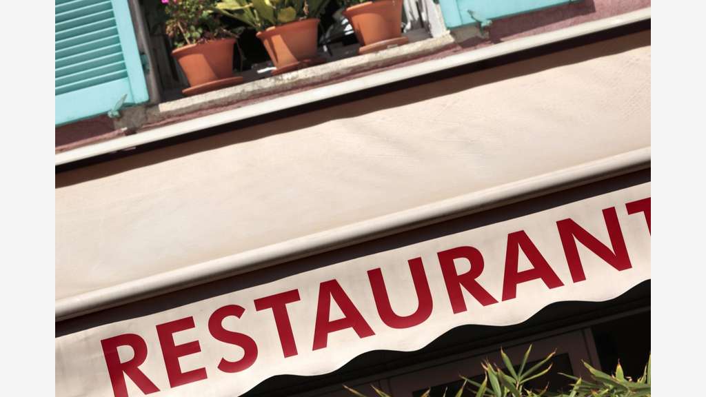 AV restaurant lic IV terrasse plateau de Saclay