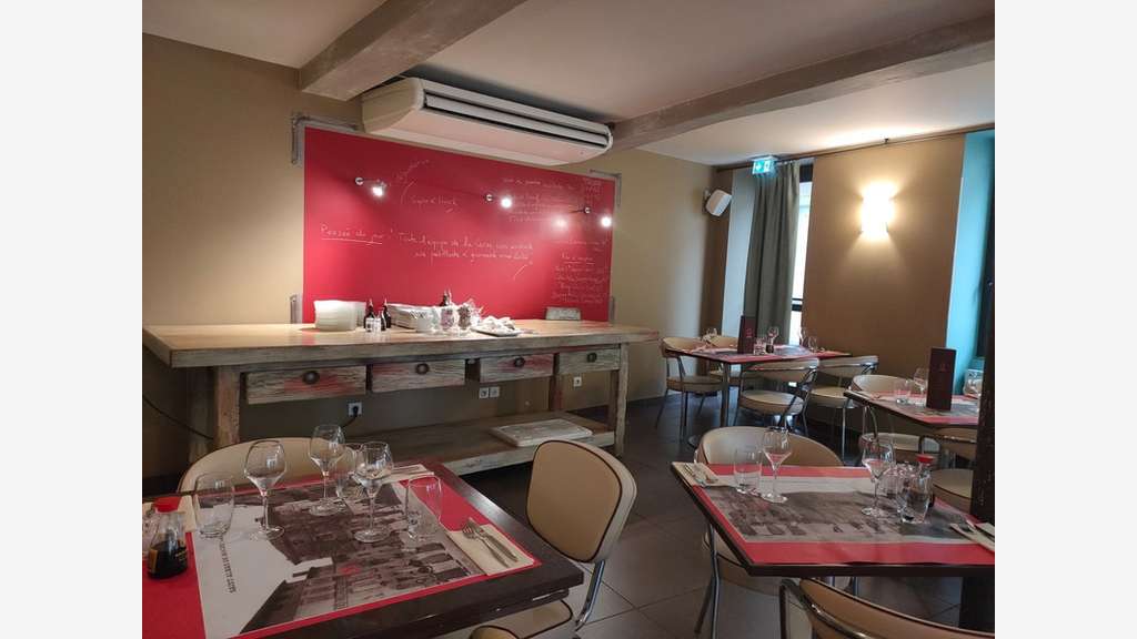 Restaurant à vendre clé en main village Nord Isère