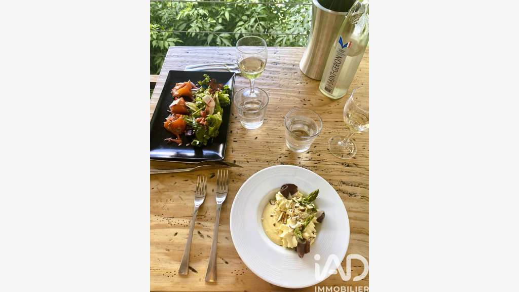 Vente restaurant 212m² à Saint-Antonin-Noble-Val