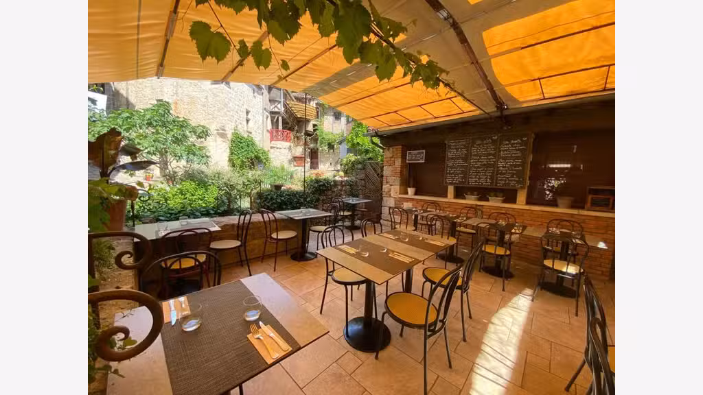 À vendre restaurant emplacement N°1 dans le Lot