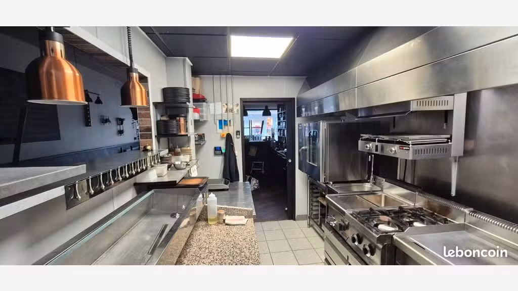 Cède bar restaurant 80 couverts en centre-ville 88