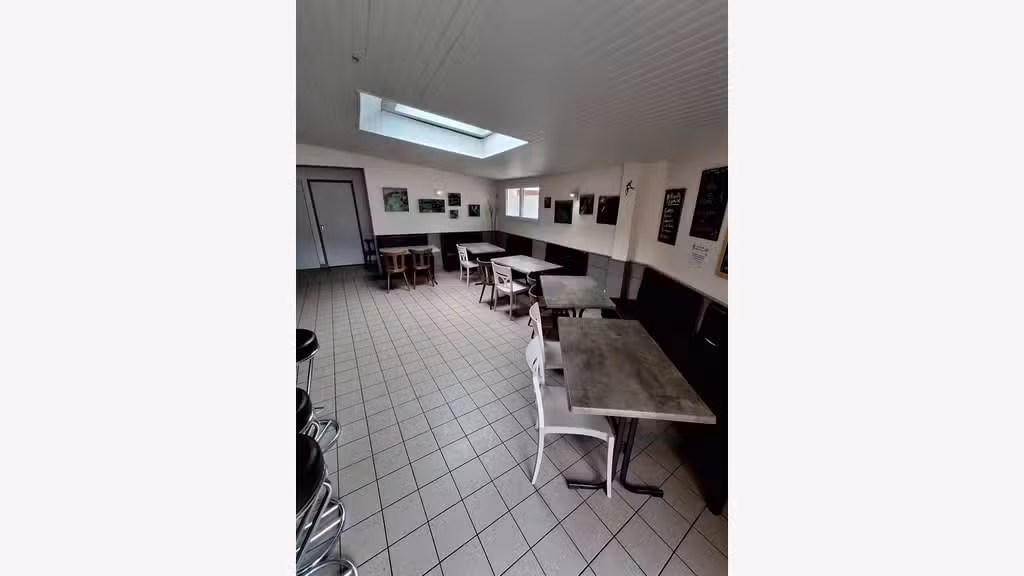 Cession bar restaurant logement à Saint-Fraimbault