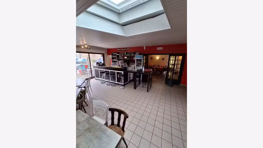 Cession bar restaurant logement à Saint-Fraimbault