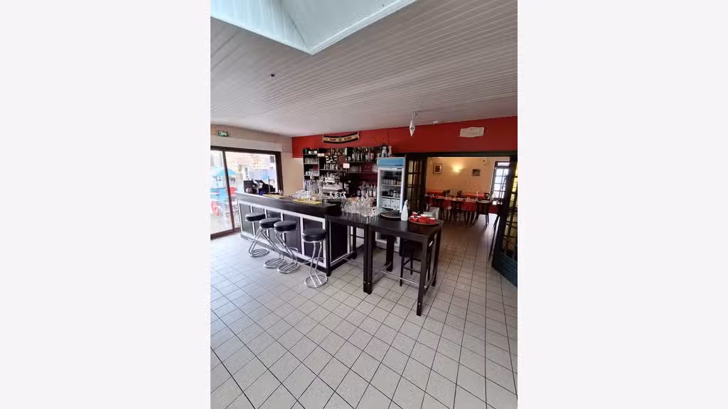 Cession bar restaurant logement à Saint-Fraimbault
