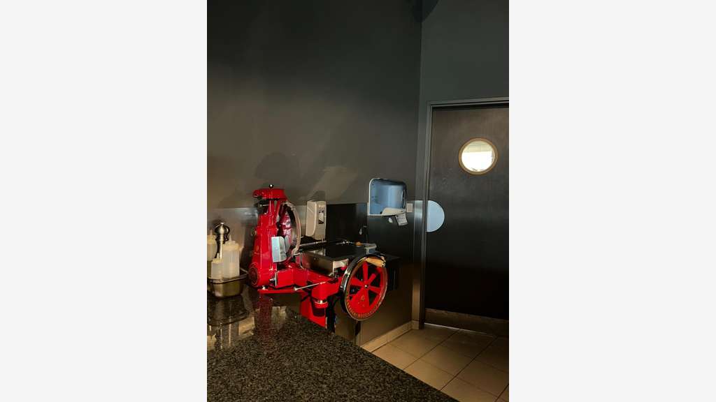 RESTAURANT CORBEIL FDS EN ZAC