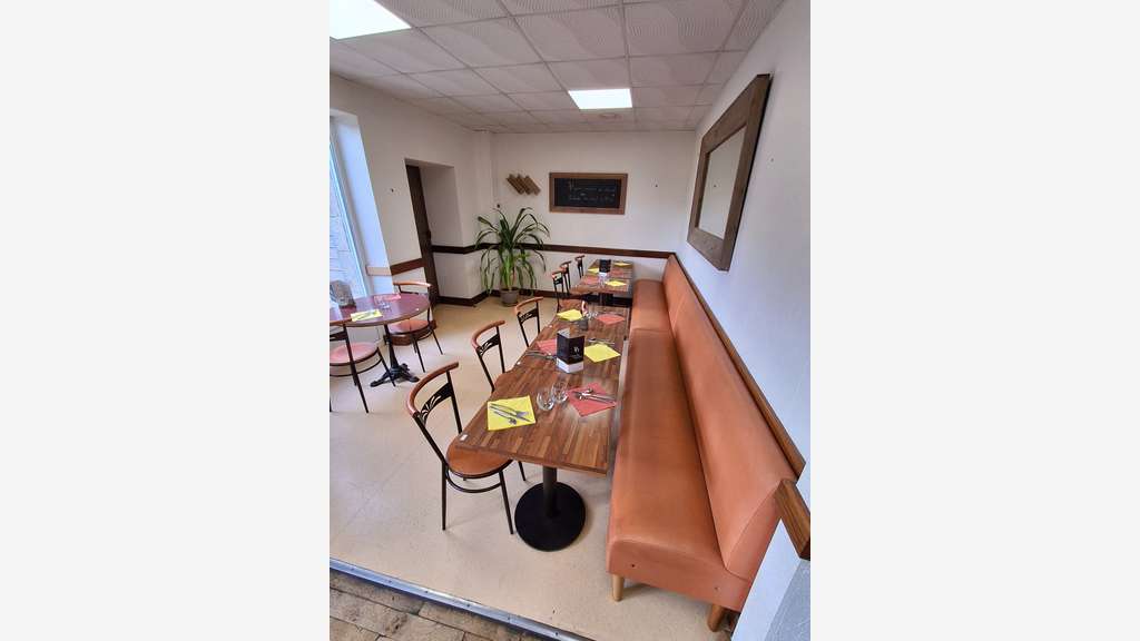 Cession restaurant bar 175 places en Sud Manche