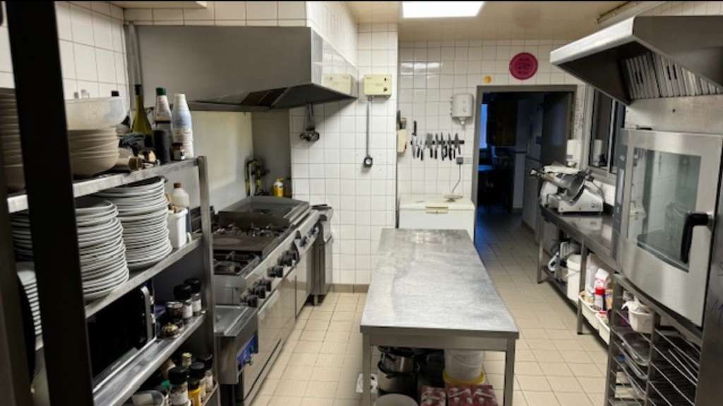A vendre bar brasserie du midi en Sud Manche