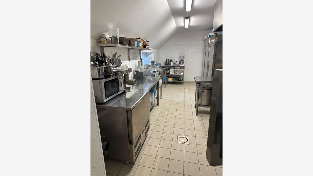 Vente Bar-restaurant routier à St-Jean-de-la-Motte
