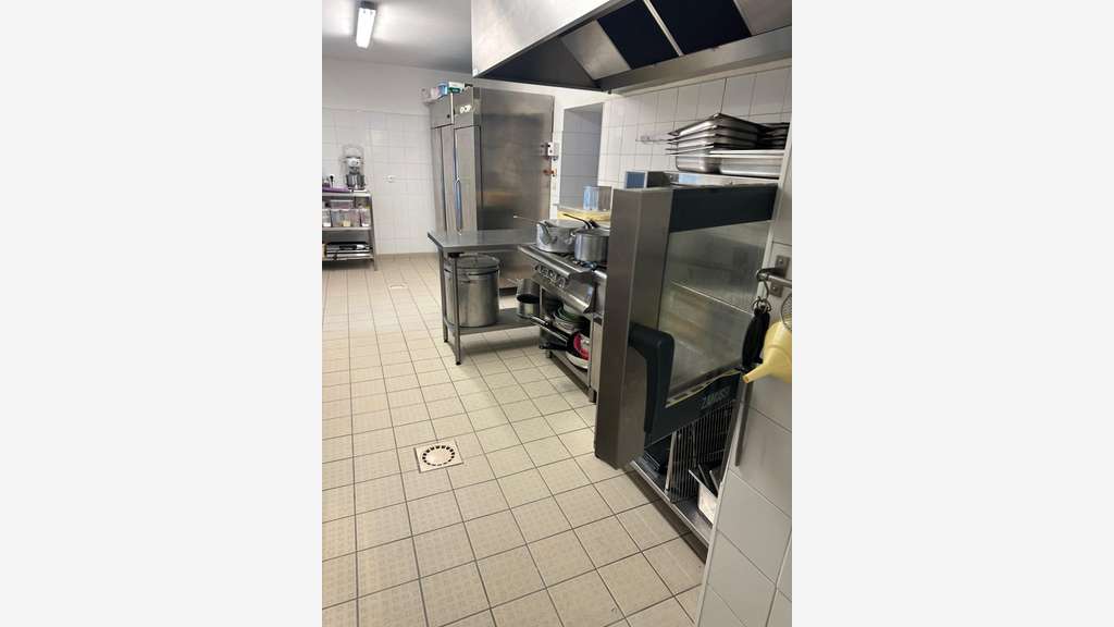 Vente Bar-restaurant routier à St-Jean-de-la-Motte
