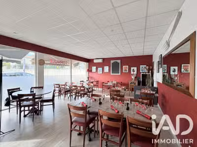Vente restaurant terrasse Sud à Saint-Martin-d'Ary