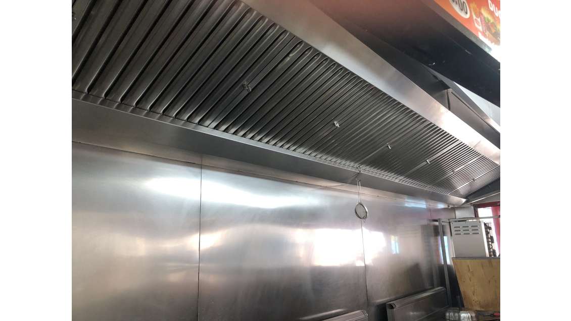 Vente restaurant à Saint Ouen/Paris 18  empl n°1