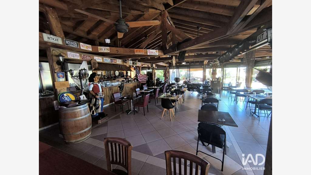 Vente restaurant de 200m² à Saint-Pierre
