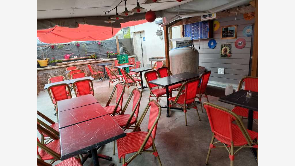 Cède bar restaurant terrasse Saint-Pierre-Des-Nids