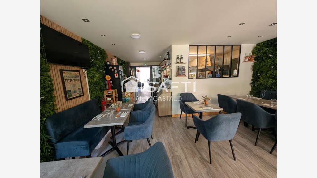 Vente FDC restaurant-pizzeria clientèle fidèle 83