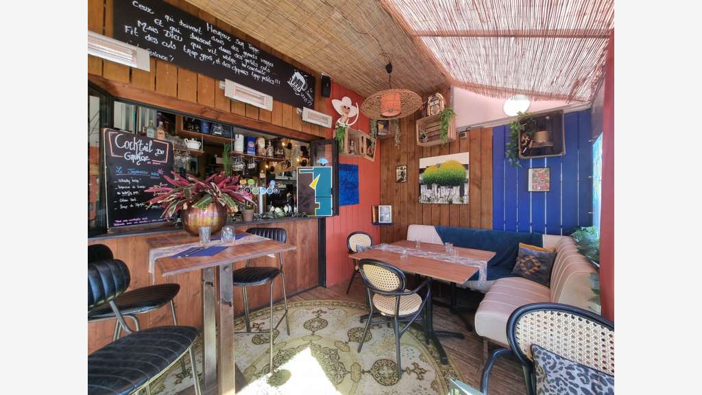 Cède restaurant de 150m² à Saint-Trojan-les-Bains