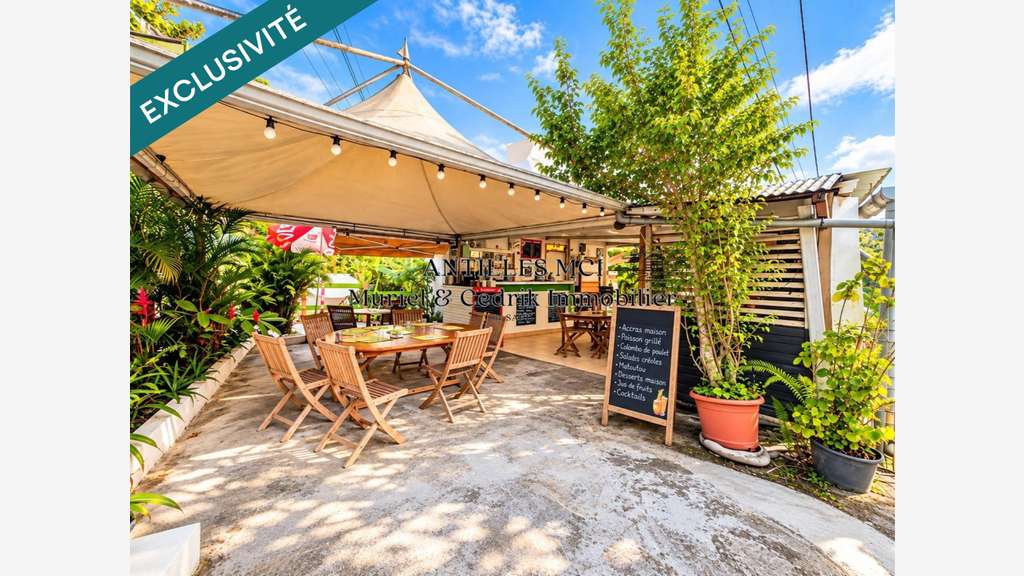 AV restaurant reconnu fort potentiel à Sainte-Luce