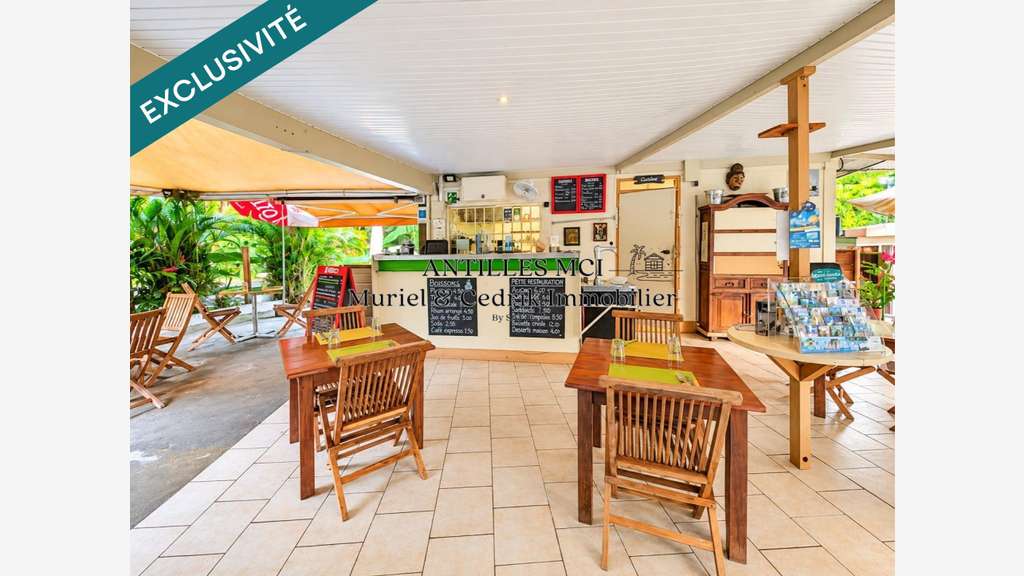 AV restaurant reconnu fort potentiel à Sainte-Luce
