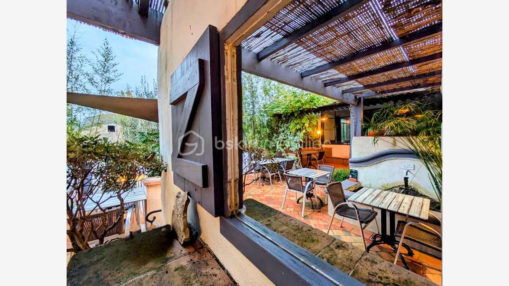 Restaurant à vendre de 223m² à Salernes