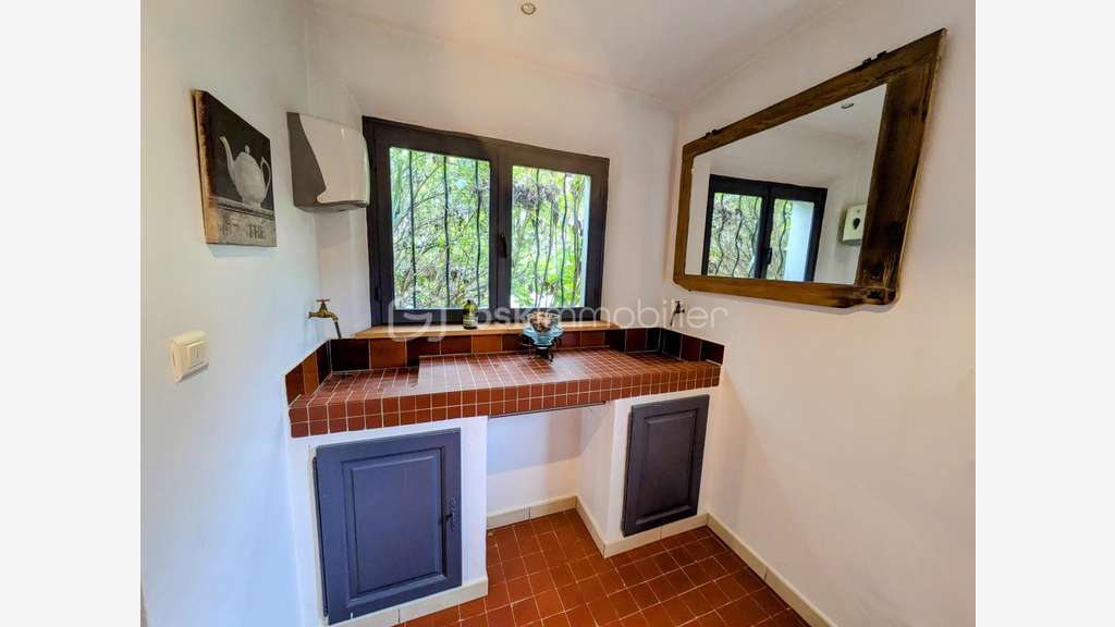 Restaurant à vendre de 223m² à Salernes