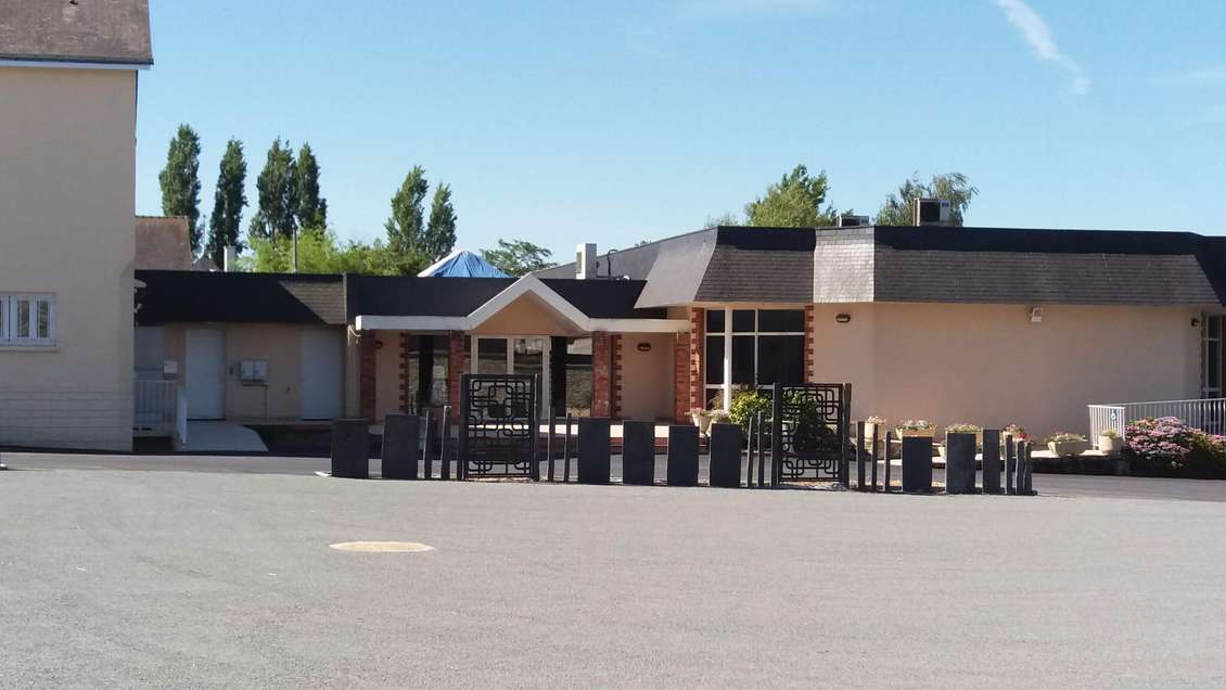 Vente restaurant salle de réception & traiteur 44