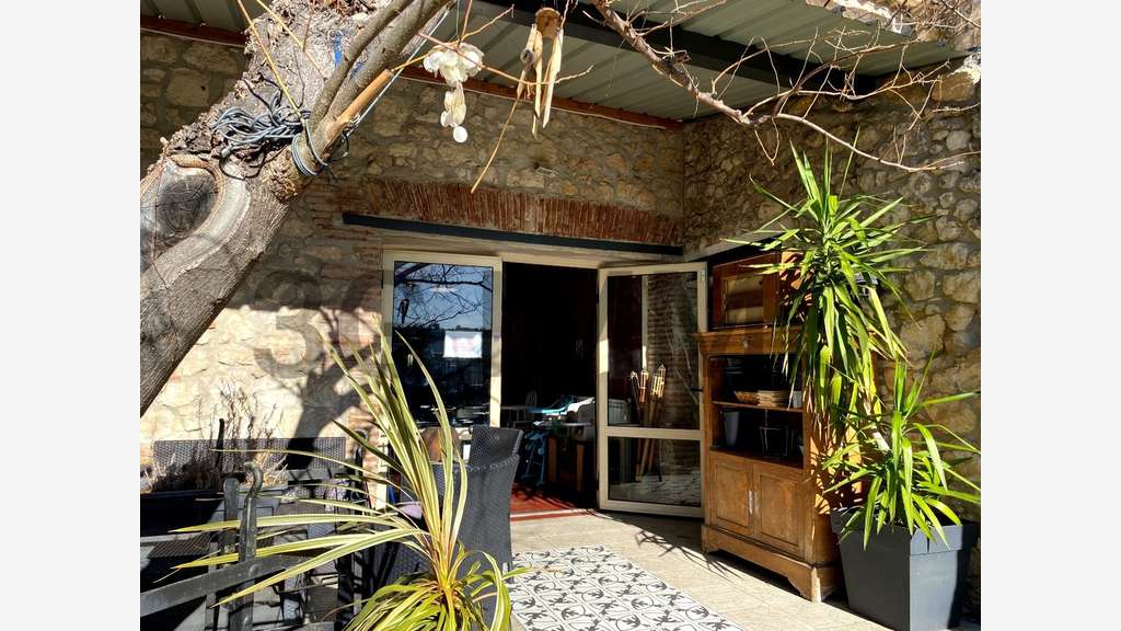 Vente restaurant au centre de Salles-d'Aude