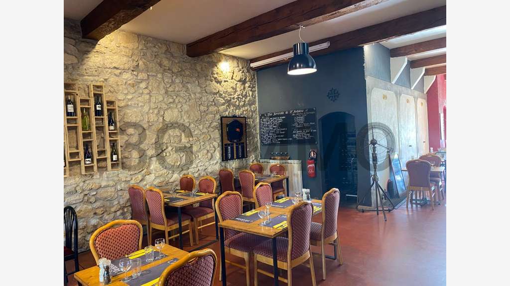 Vente restaurant au centre de Salles-d'Aude