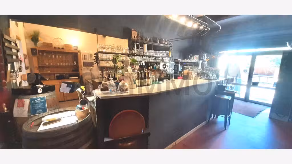 Vente restaurant au centre de Salles-d'Aude