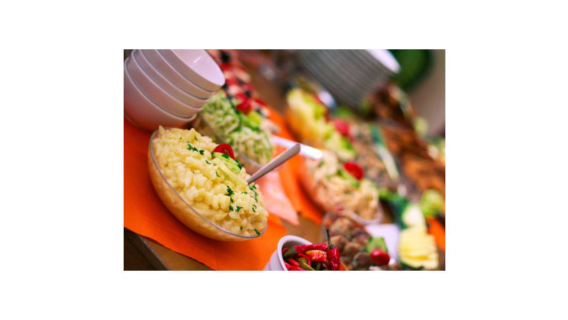 Cède restaurant 60 cvts terrasse 30 places dept 71