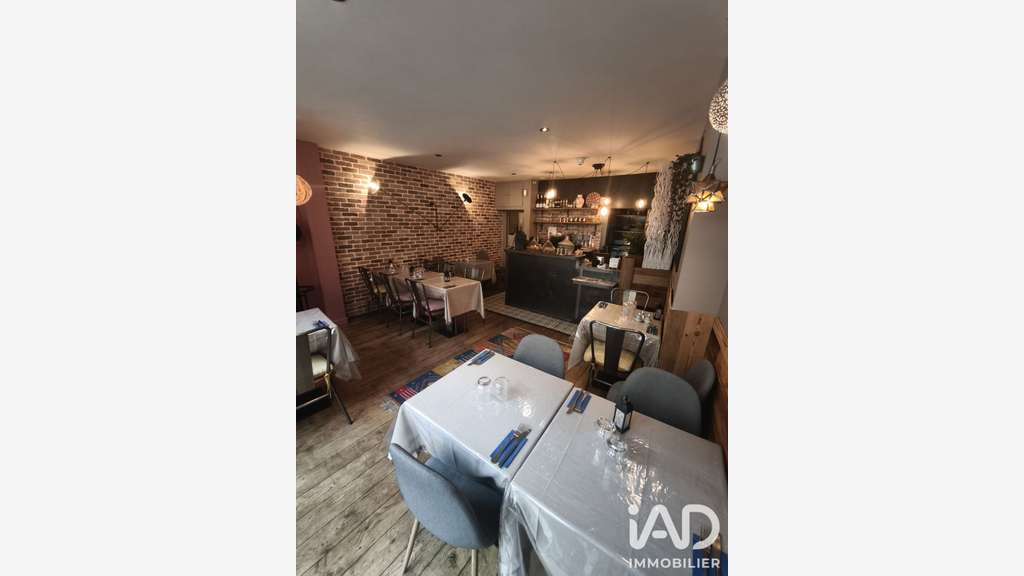 Vente restaurant dans rue piètonne à Senlis