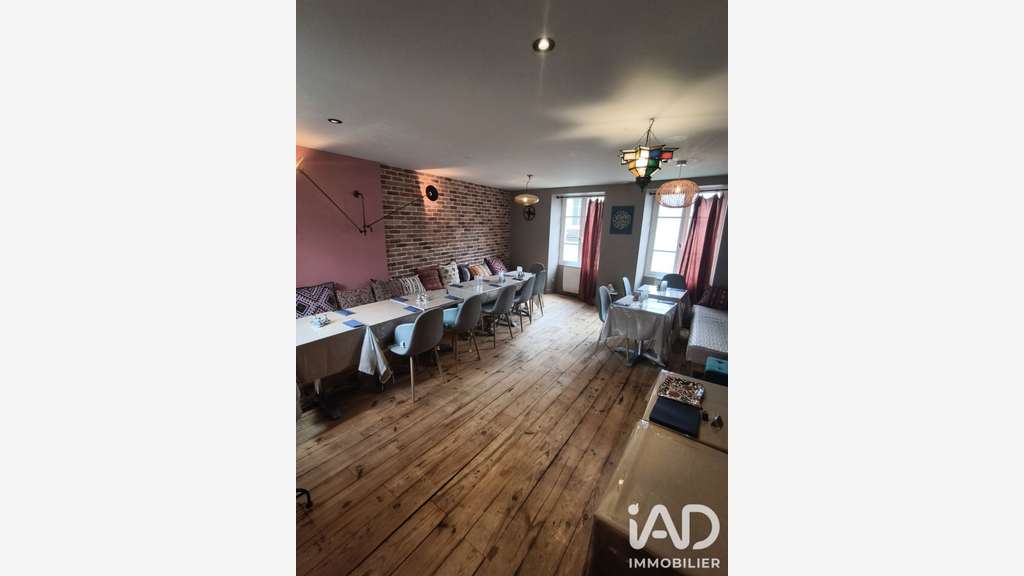 Vente restaurant dans rue piètonne à Senlis